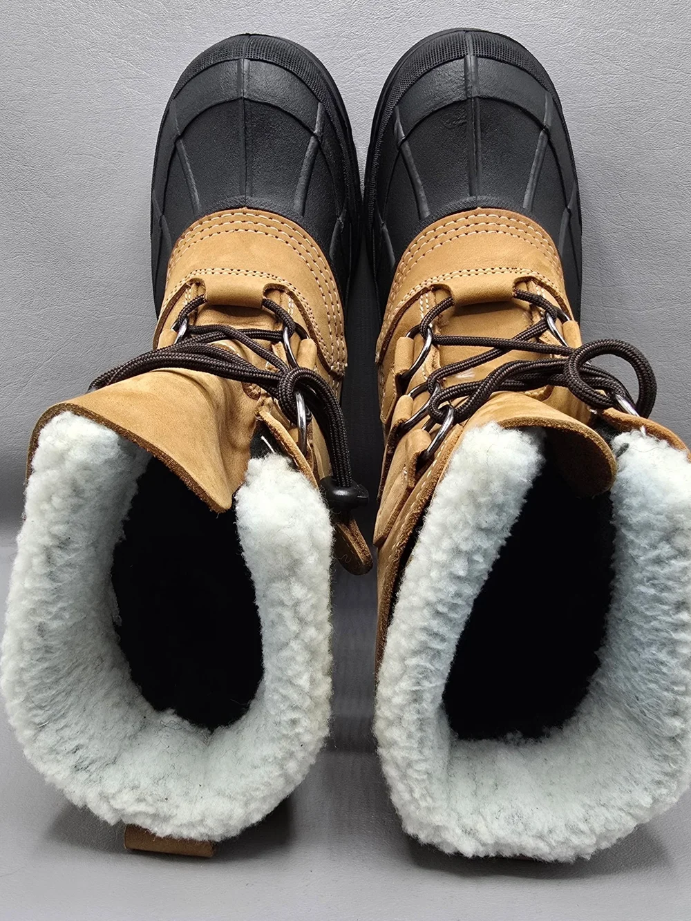 Cabela's Snow Pac Boot Youth Size 6 Tan Waterproof